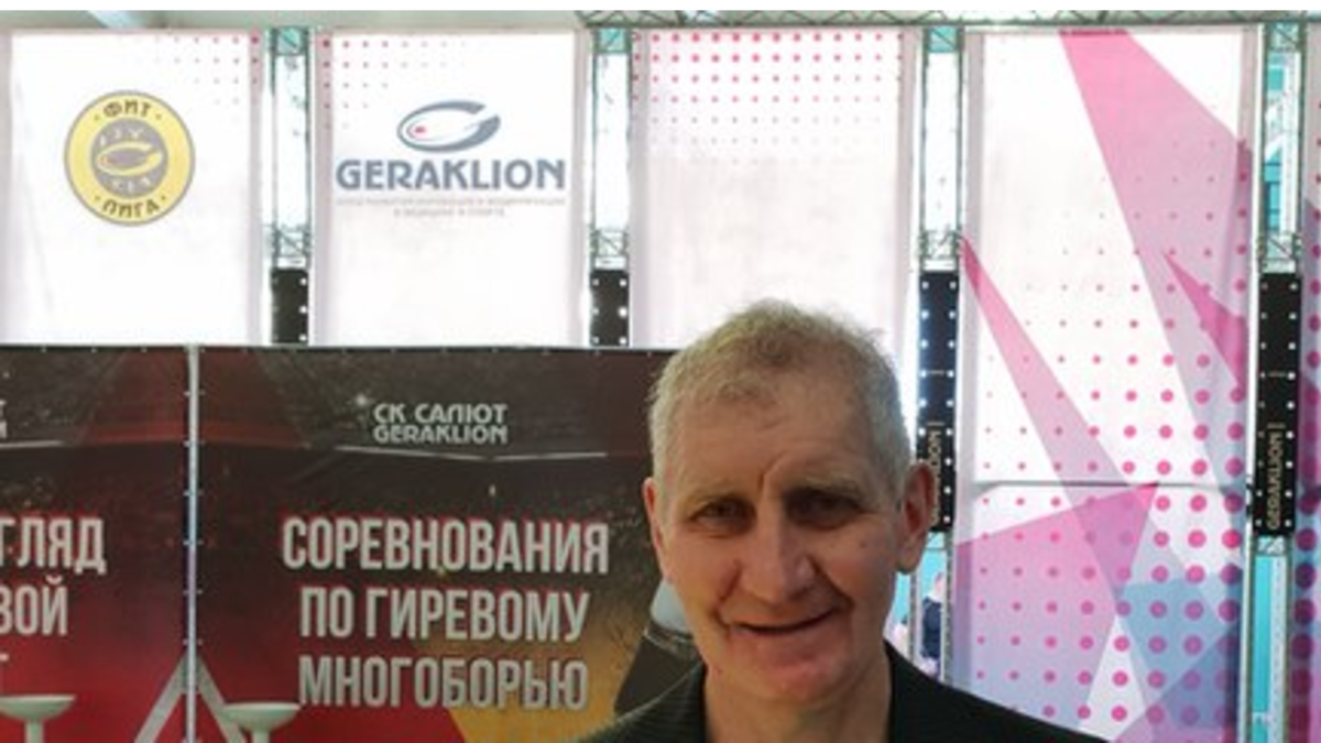 Марк Шутой приглашает всех желающих на занятия гиревым спортом  в новый многофункциональный спортивный комплекс "Салют. Гераклион", расположенный в г.Москве на улице Лодочной.