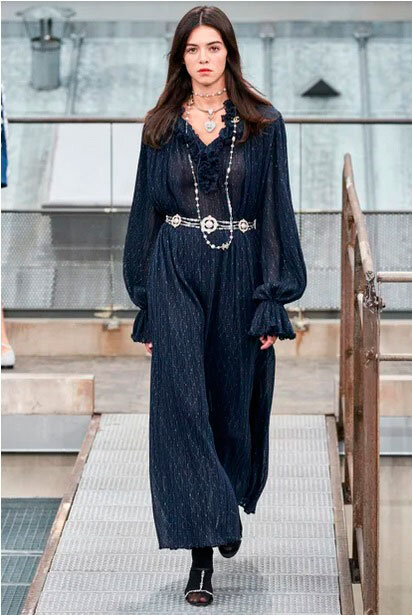 Chanel весна-лето 2020 