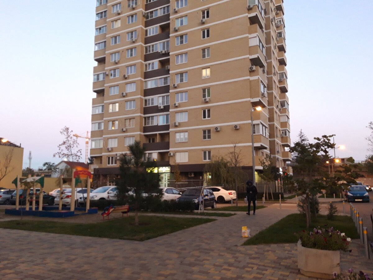 Литер В в ЖК Три богатыря - придомовая территория