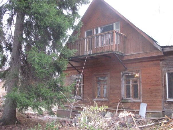 Дача в Валентиновке, где жила семья Шнитке. Фото В.И. Малых