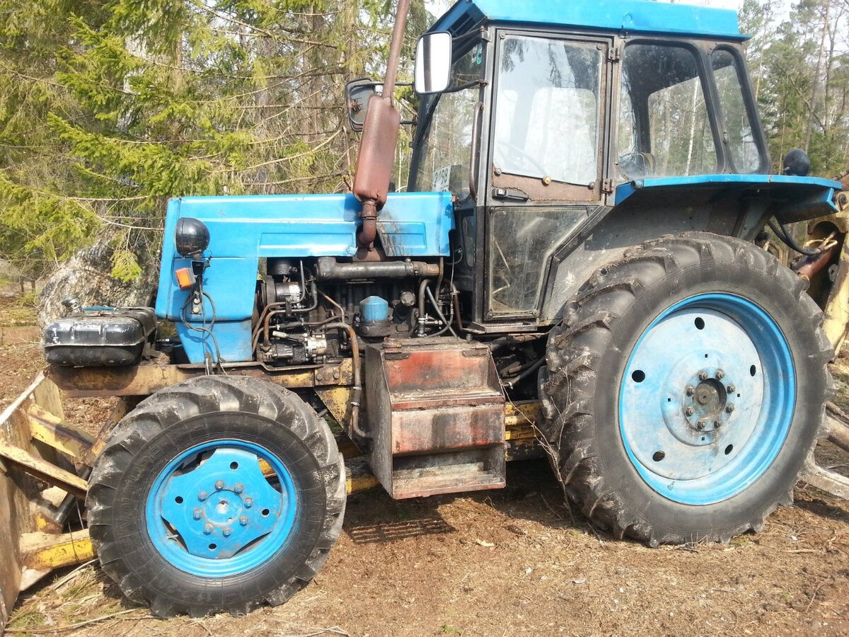 ЭО-2621 В-3 с бульдозерным отвалом, на базе трактора ЛТЗ-60АВЭК