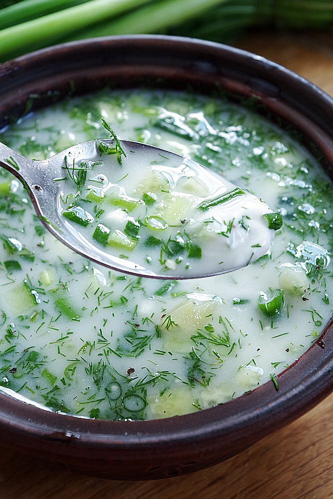 Холодный суп с газировкой.