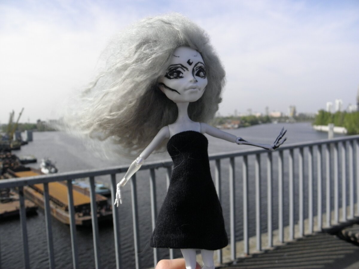 Все фотографии авторские. Сделаны в Киеве в мае 2013 года.