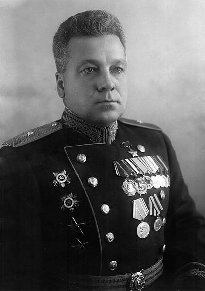 Анато́лий Васи́льевич Ляпиде́вский (23 марта 1908 — 29 апреля 1983) — советский лётчик, генерал-майор авиации (1946), первый Герой Советского Союза (1934)