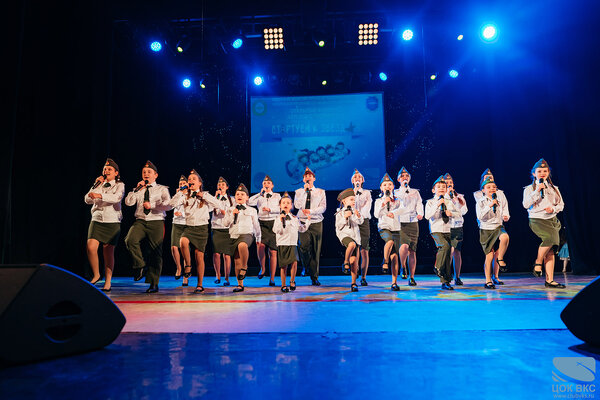 Участников IV Всероссийского открытого конкурса юных дарований «Стартуем к звездам» поздравили из космоса