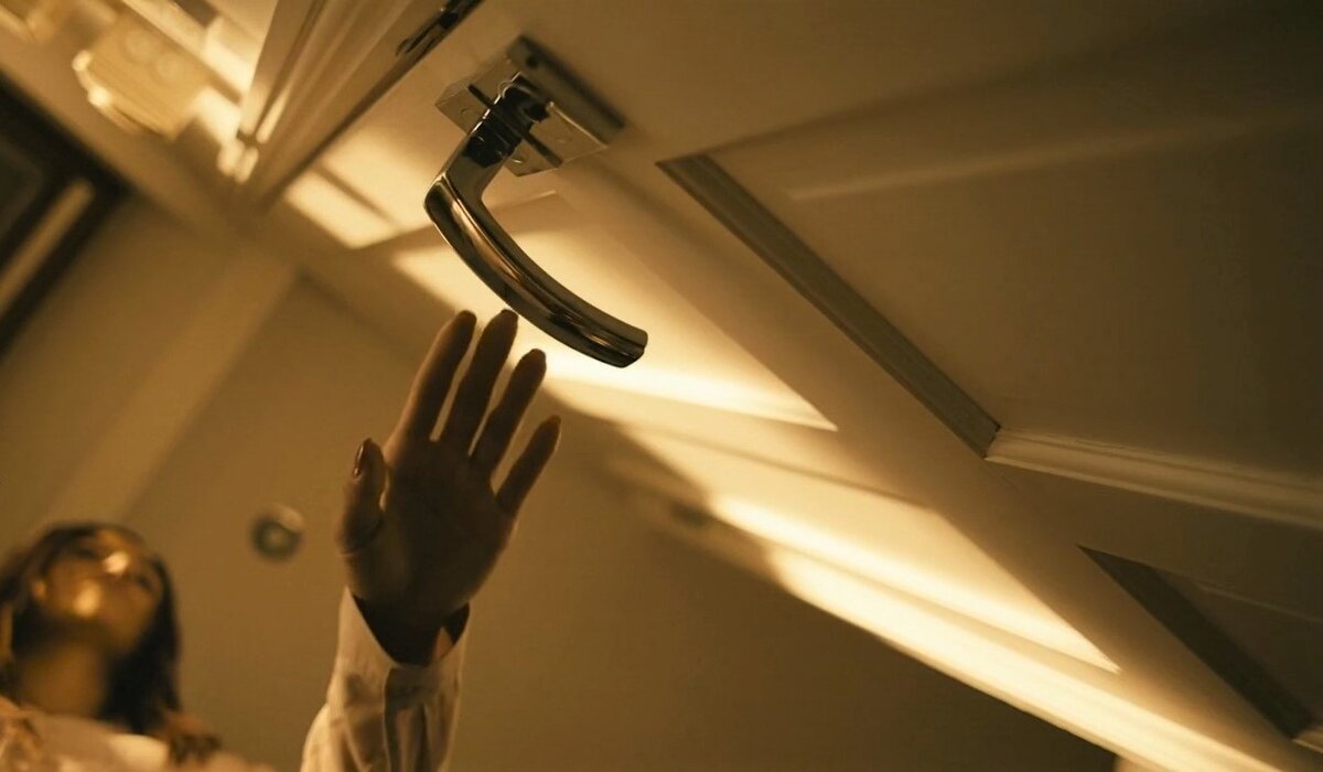 Скриншот из фильма.