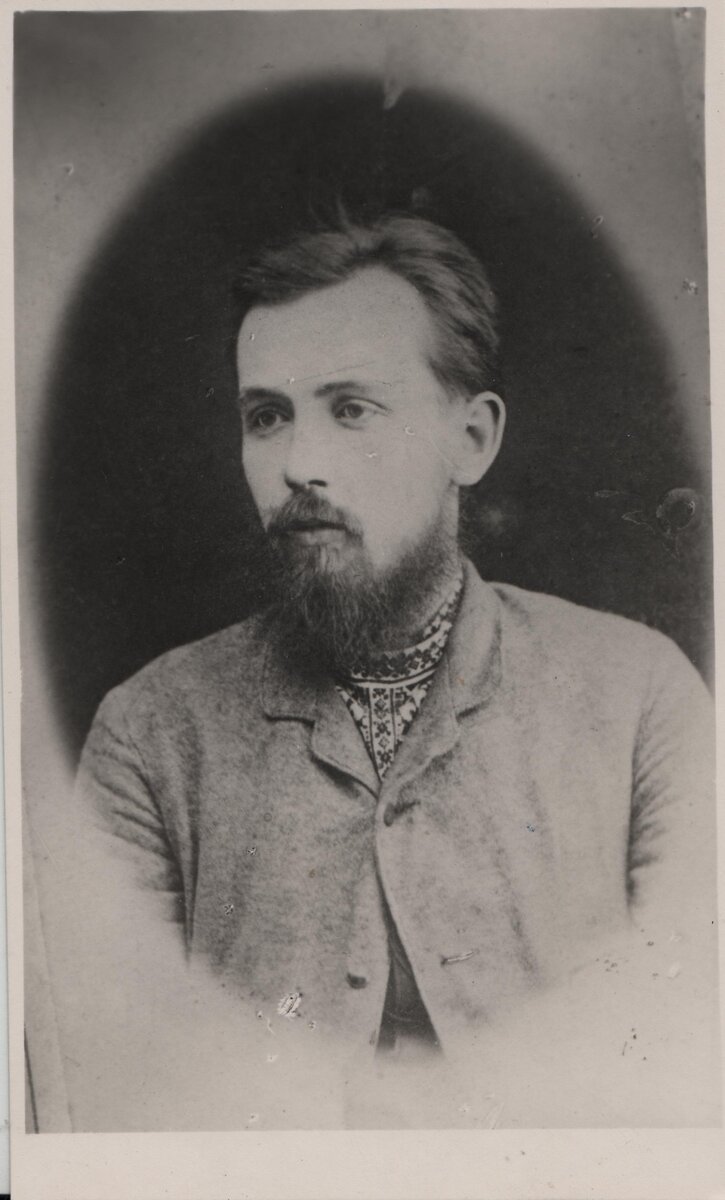 Арсений Хлебников в молодости.  Из фондов ОГИК музея.