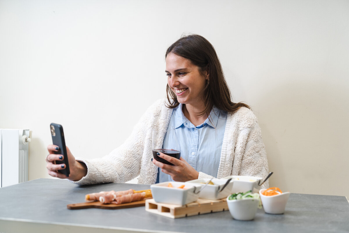 Знакомство в сети.
