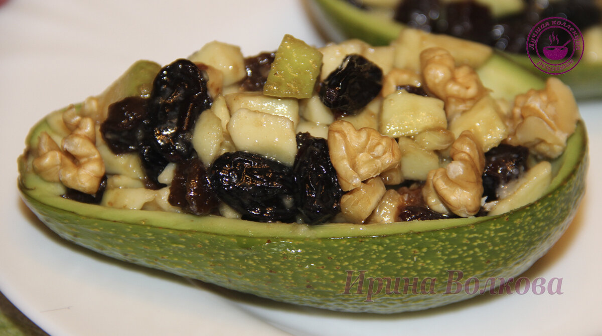 Салат из авокадо "Лодочки"