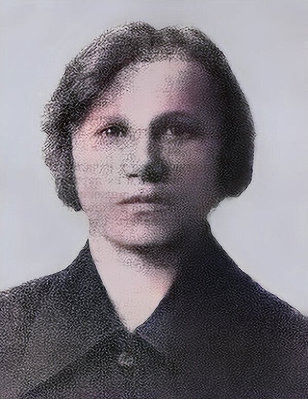 Хоружая незадолго до ухода в витебское подполье (1942 г.).