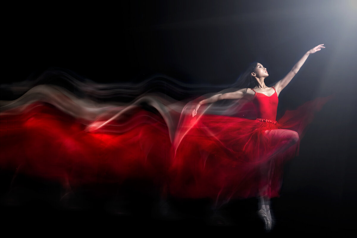 Dewi Tandjung (Indonesia), Flying To The Light/Полет К Свету