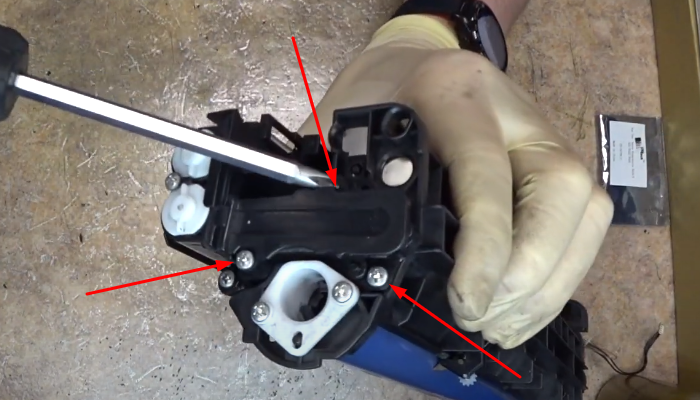 Фото 13. Расположение винтов на другой стороне