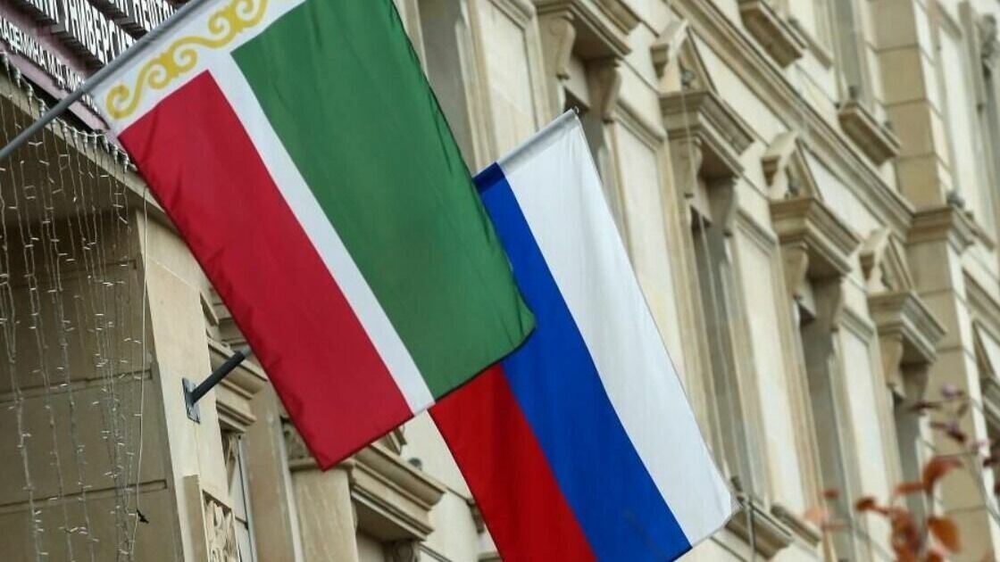     Олимпийские и паралимпийские комитеты, а также спортивных конфедерации Северных стран (Швеции, Норвегии, Исландии, Дании вместе с Гренландией и Фарерскими островами, Финляндии, в том числе Аландских островов) выступили против участия в соревнованиях спортсменов из РФ и Белоруссии.