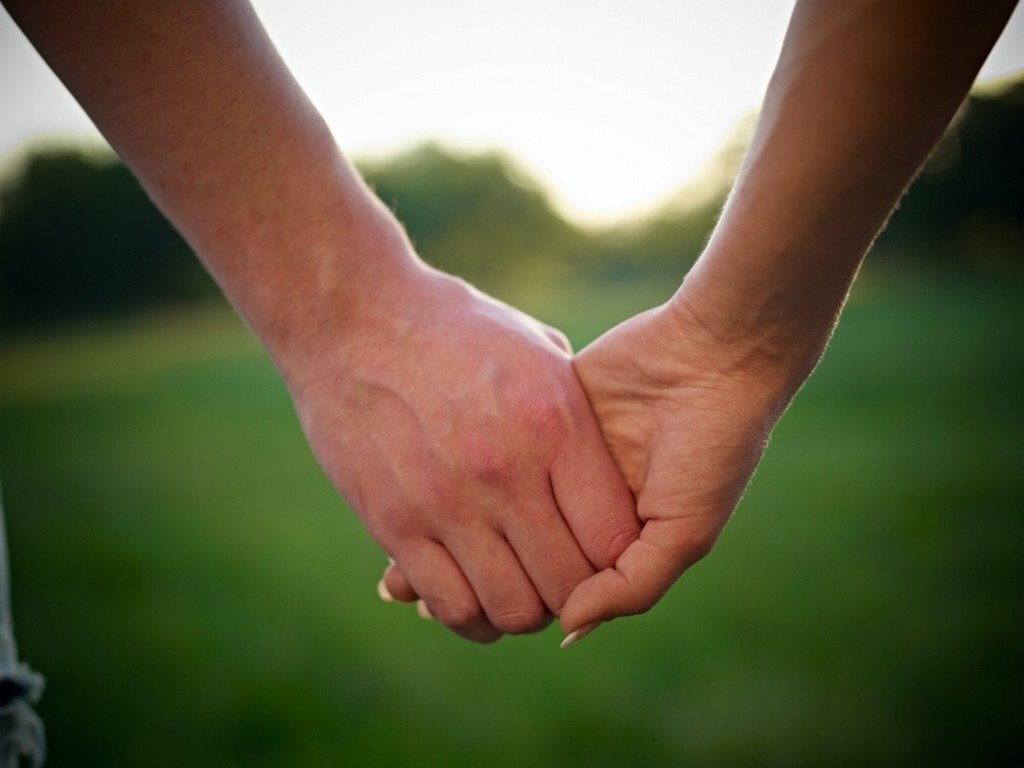 Храня верность любимой женщине, ты хранишь верность самому себе…