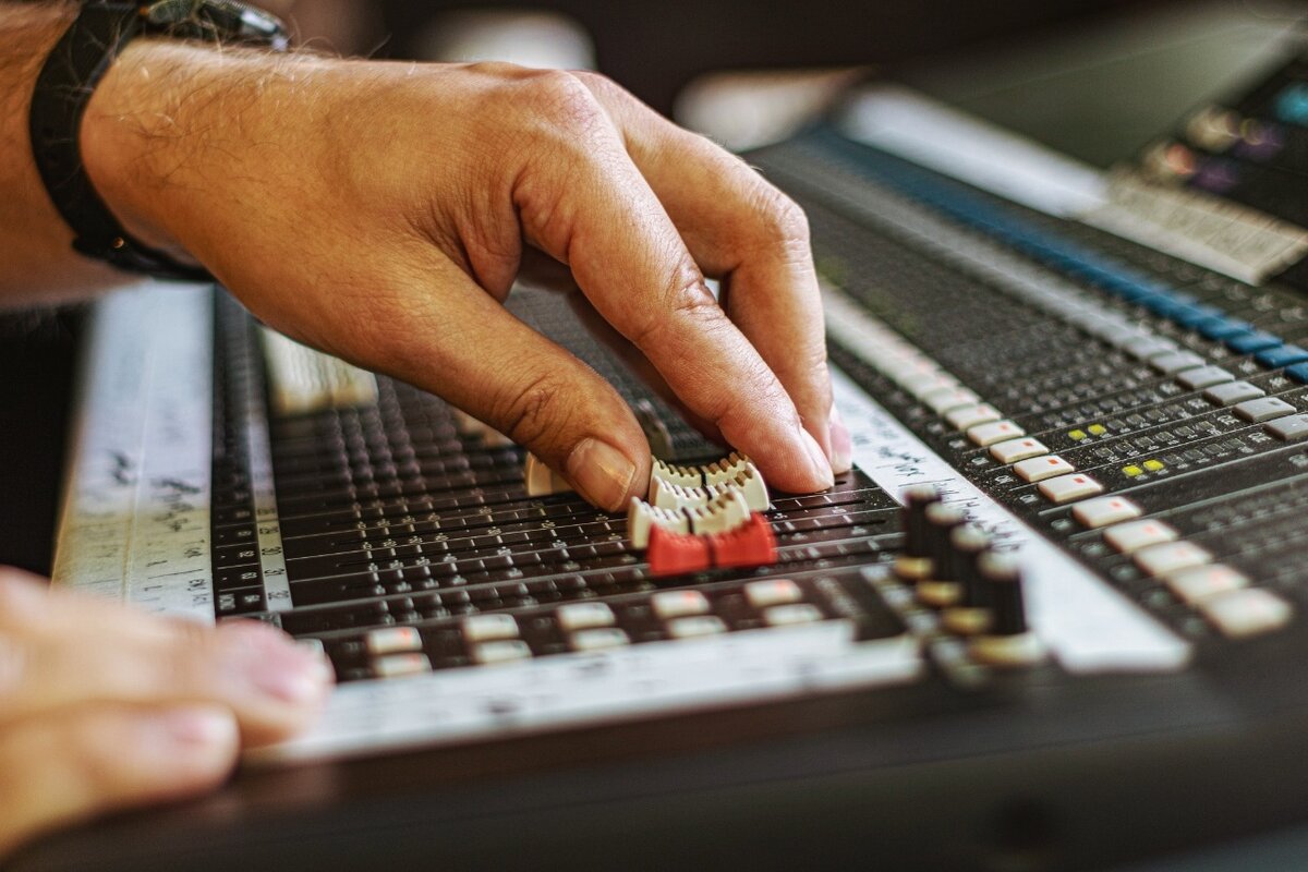 До начала репетиции не забудь отстроить звук - выдели в свое плане время для чека
