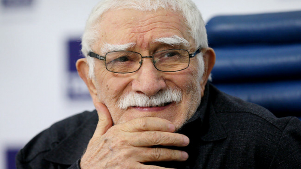 Армен Джигарханян, фото www.culture.ru