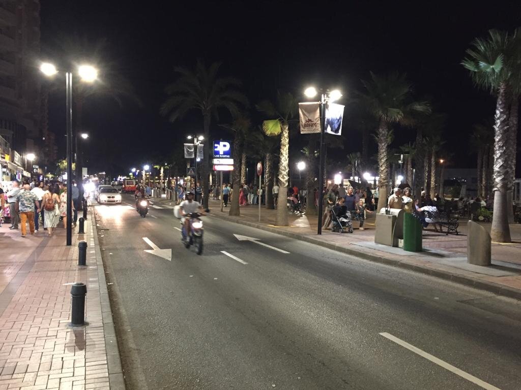 Ночная набережная Fuengirola