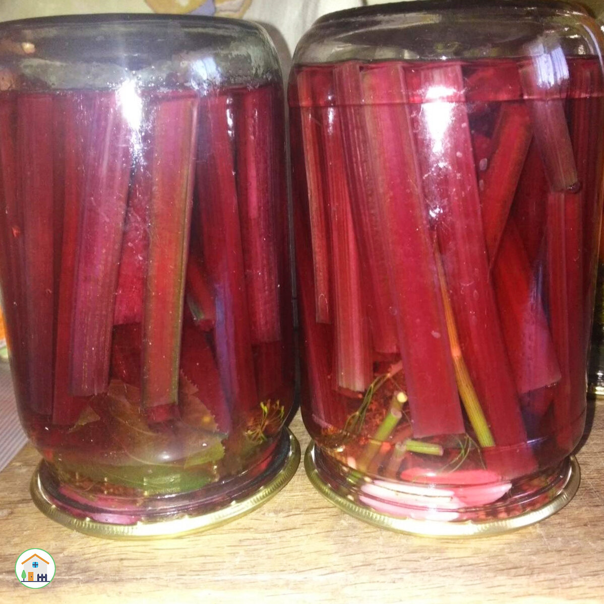 Маринованная свекольная ботва. Закатки на зиму.