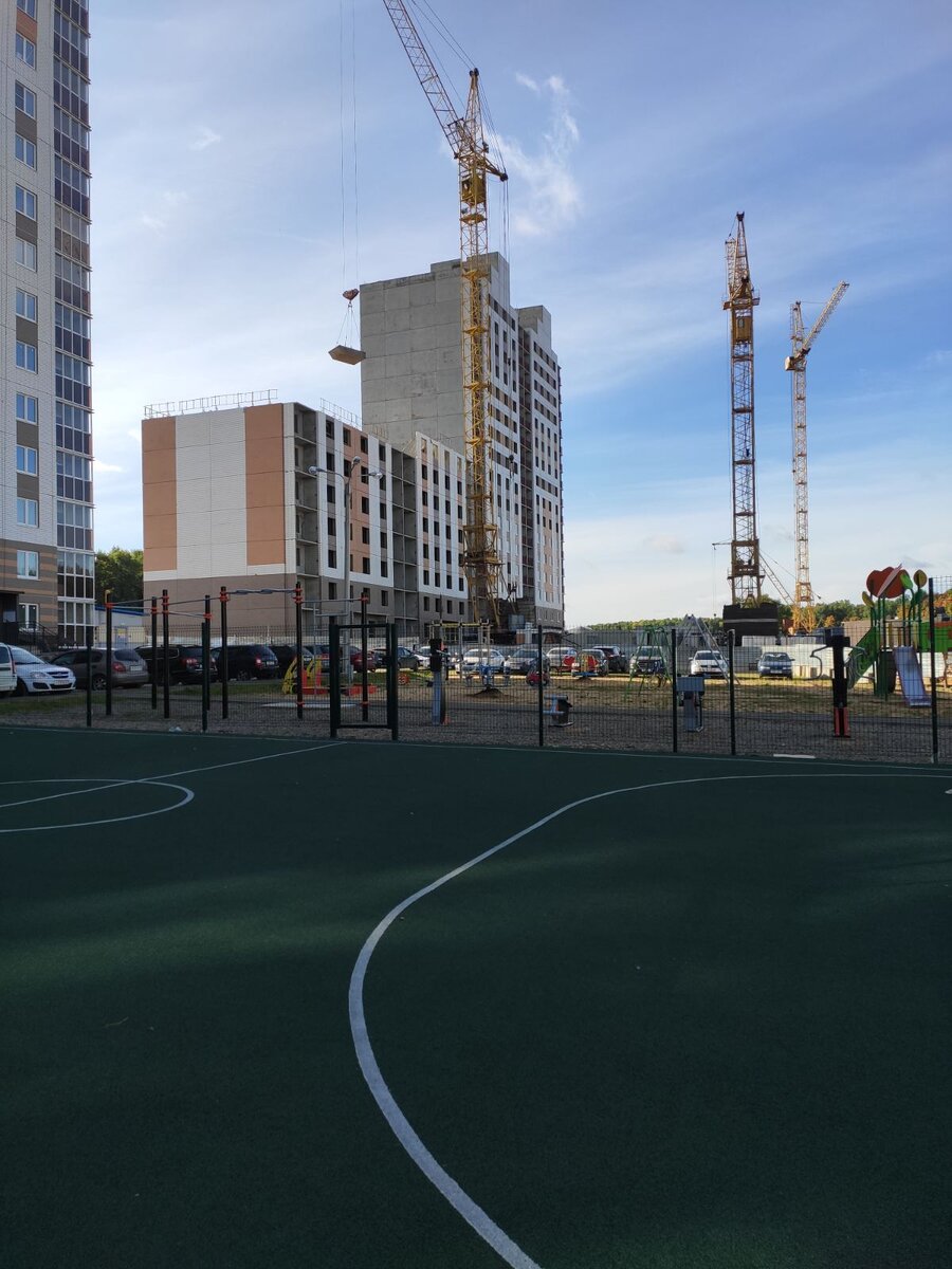 6 позиция ЖК "Ясная Поляна". Все планировки и цены на сайте www.yasno21.ru