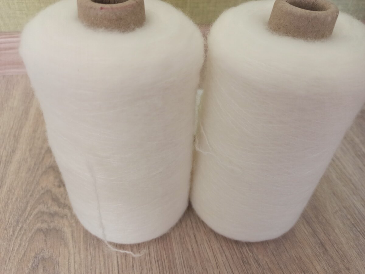 Пушистая тонкая нить с альпакой (1150 м в 100 гр)