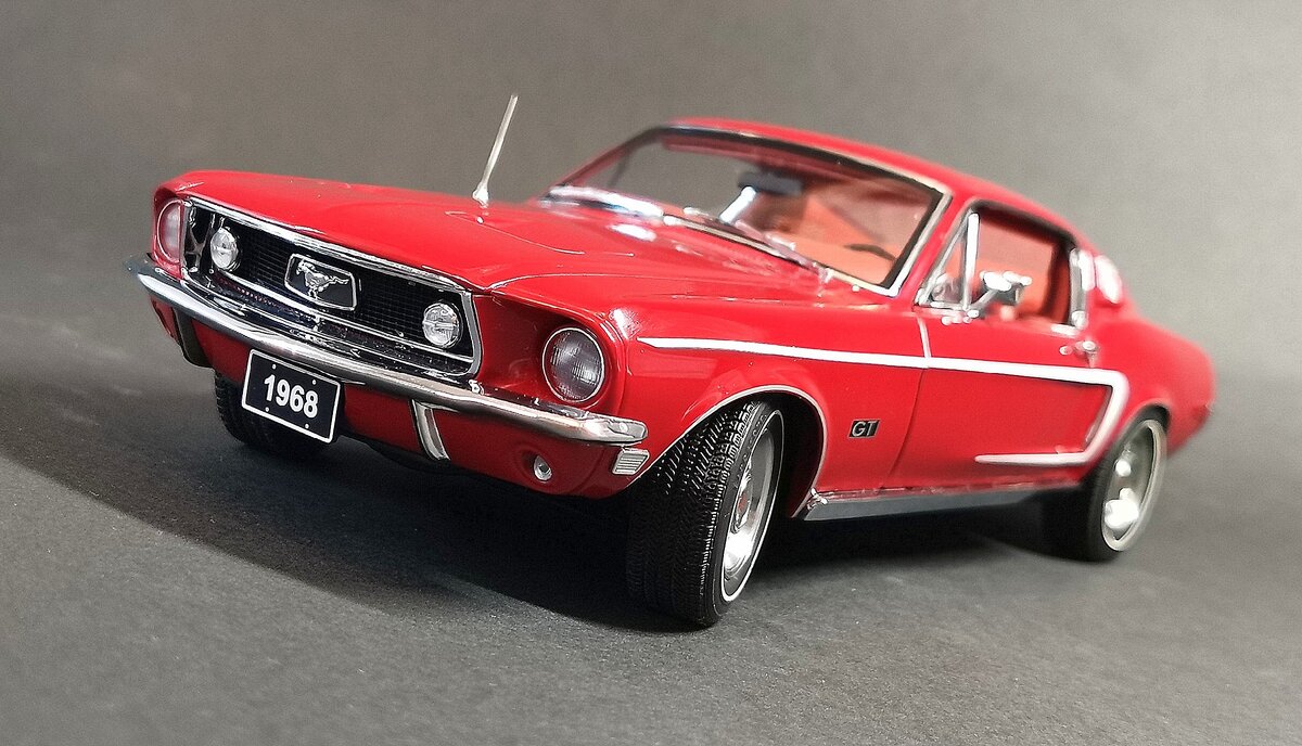 Как АвтоАрту удалась одна из самых красивых моделей - Ford Mustang GT 390  Fastback 1968 | Мир 1:18. Масштабные модели авто | Дзен