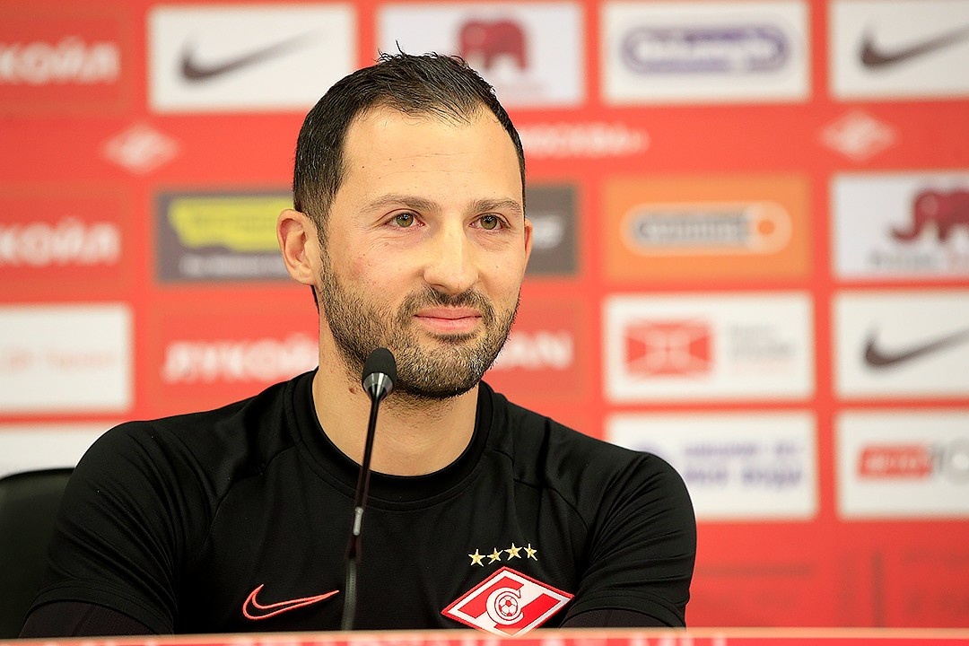 Главный тренер