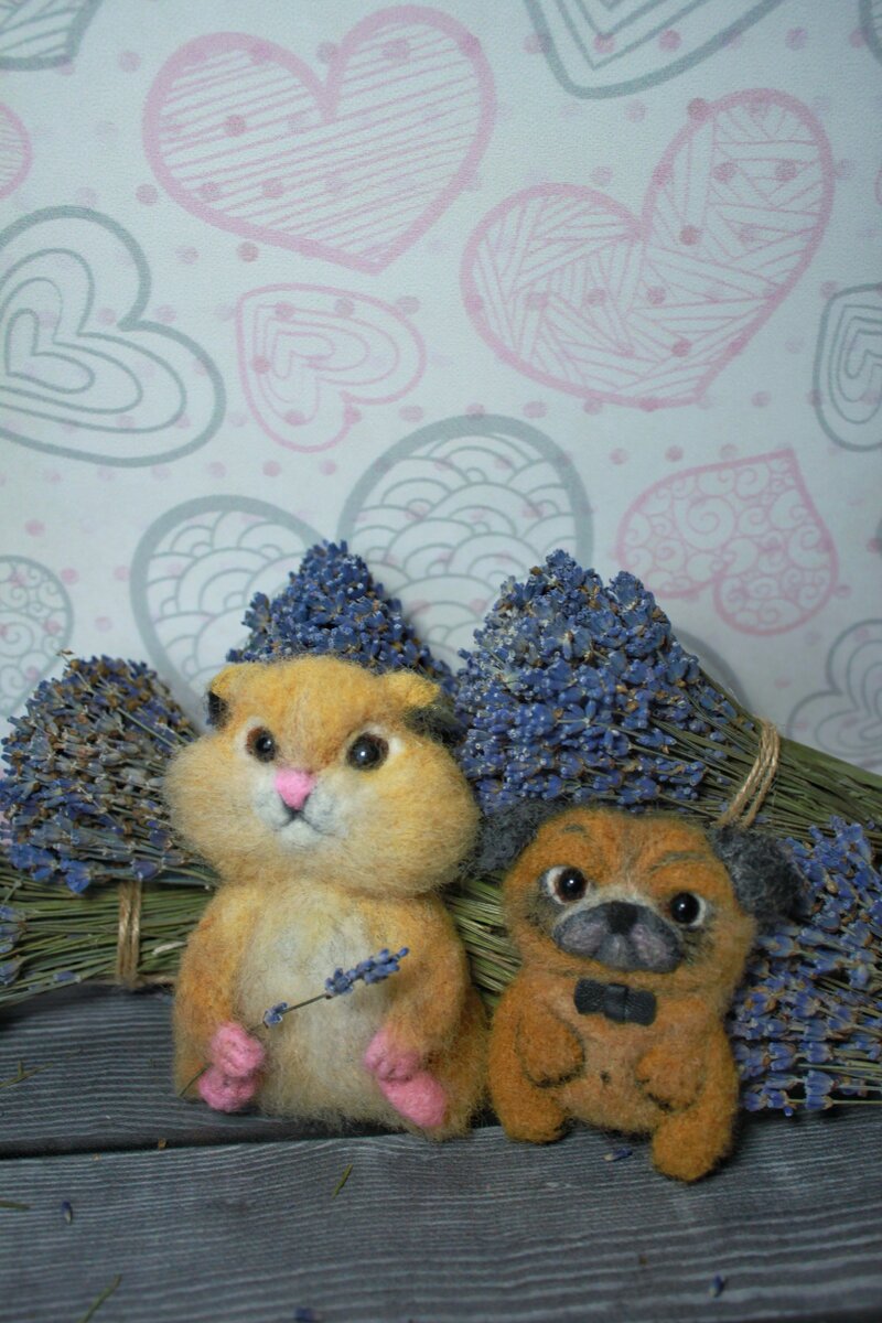 Хома и мопсик, две броши!