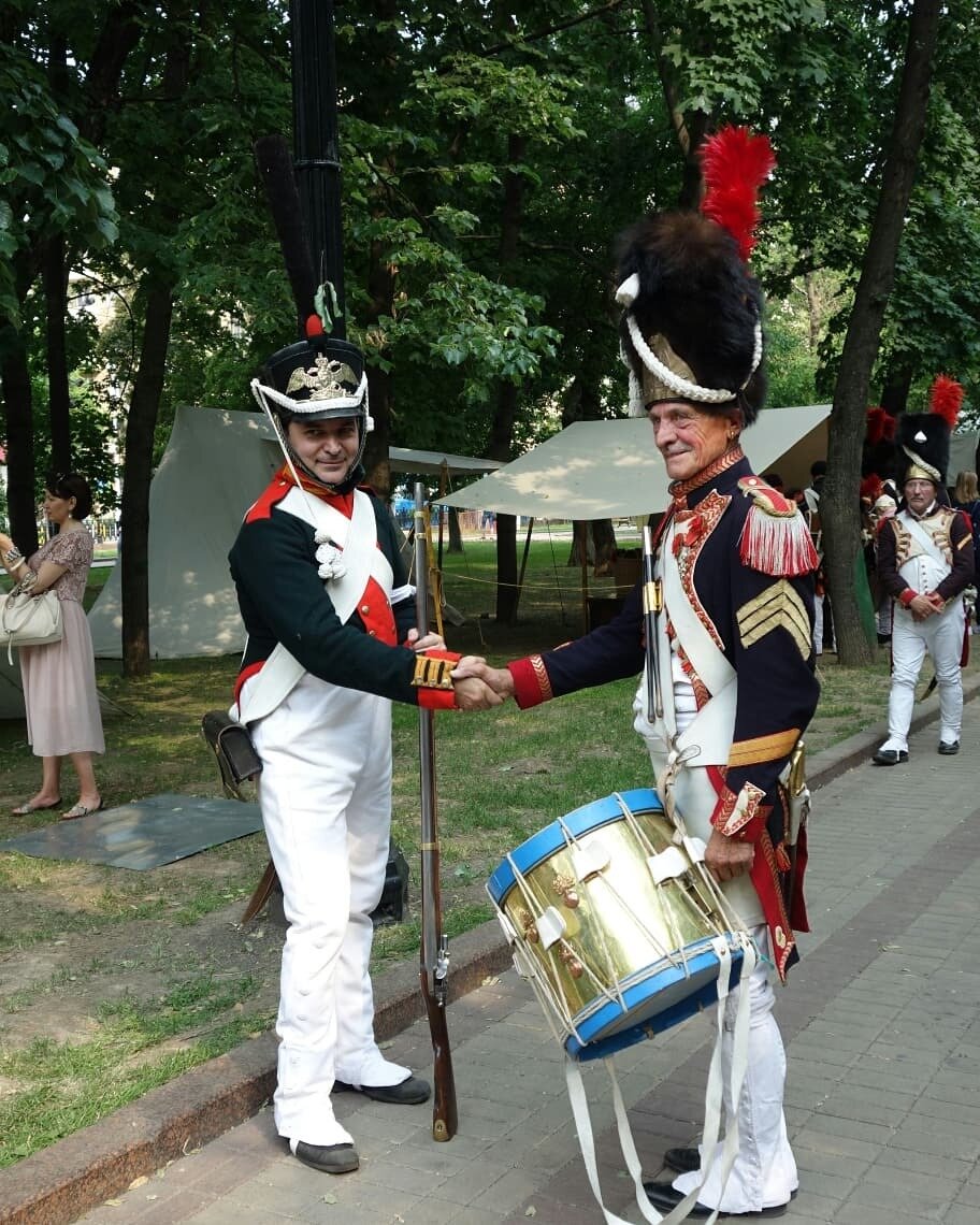 Французы играли. Барабанщик 1812 года. Барабанщик наполеоновских войн. Барабанщики Франции 1812 года. Французский барабанщик 1812.