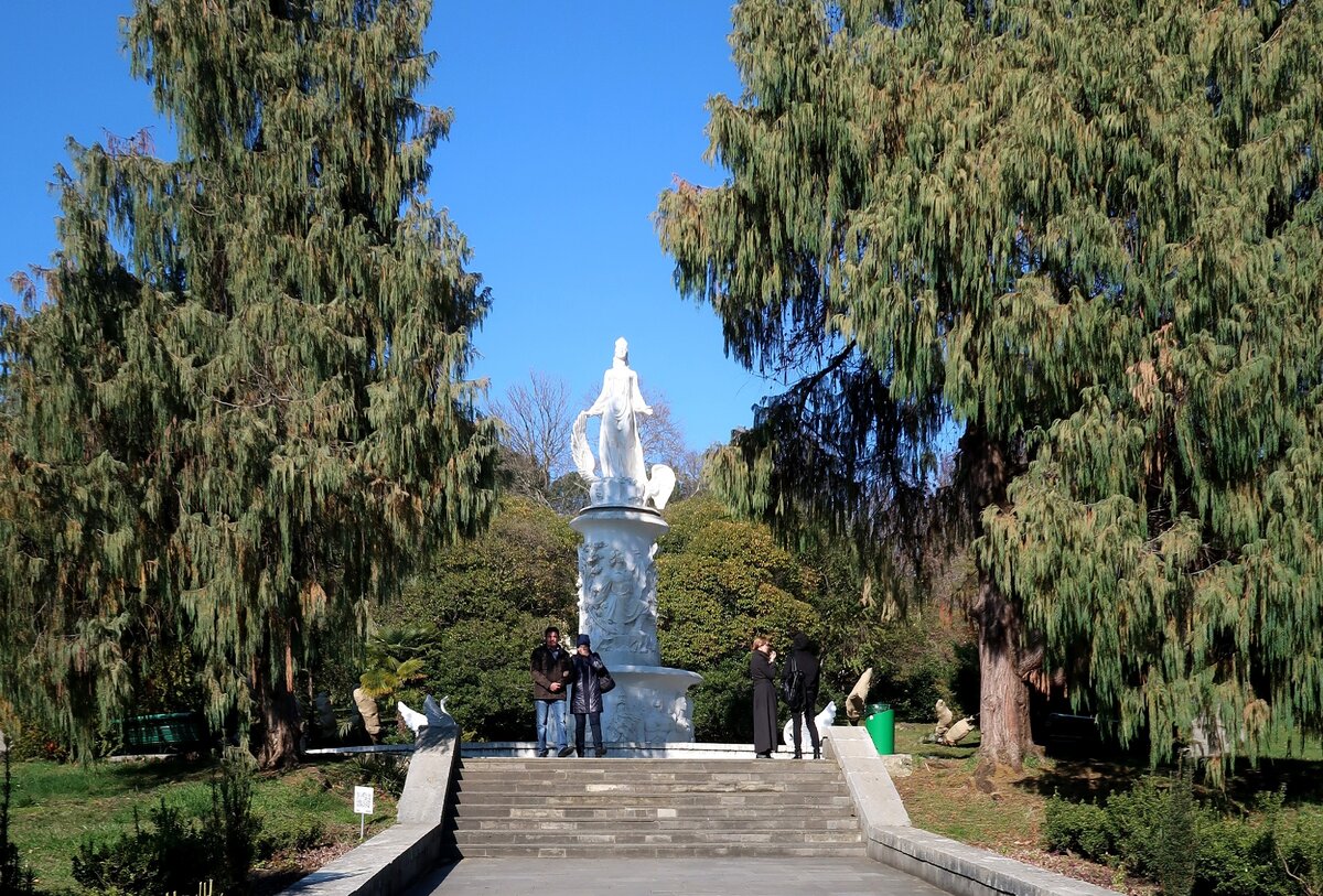 Фонтан "Сказка"