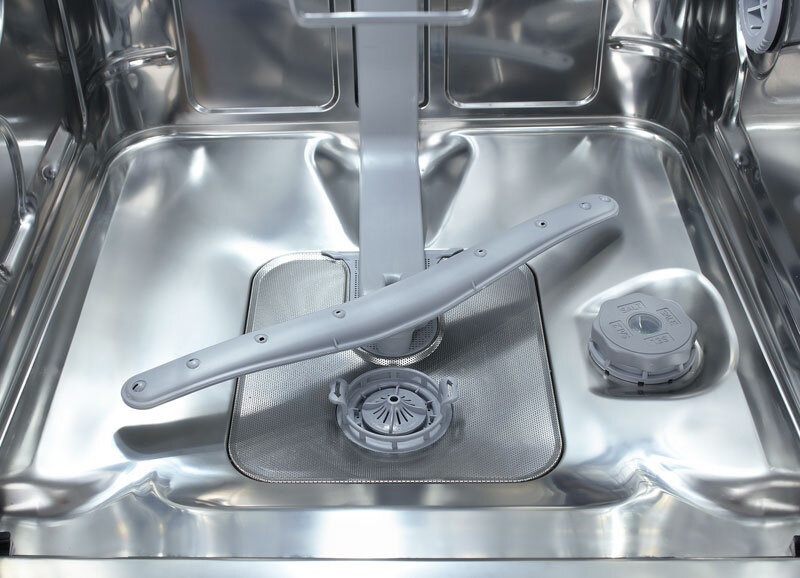 Почему не сливает посудомоечная машина. Hotpoint-Ariston LST 11477. Вода в посудомоечной машине.