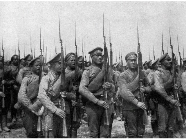 Солдаты русской императорской армии в годы ПМВ. Фото взято из открытых источников. 
