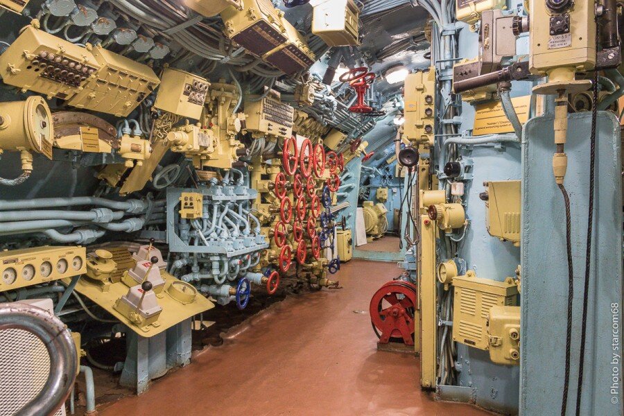 Центральный пост подводной лодки Б-440 в Вытегре для сравнения двух проектов 641 и 641Б.  Репортаж был тут