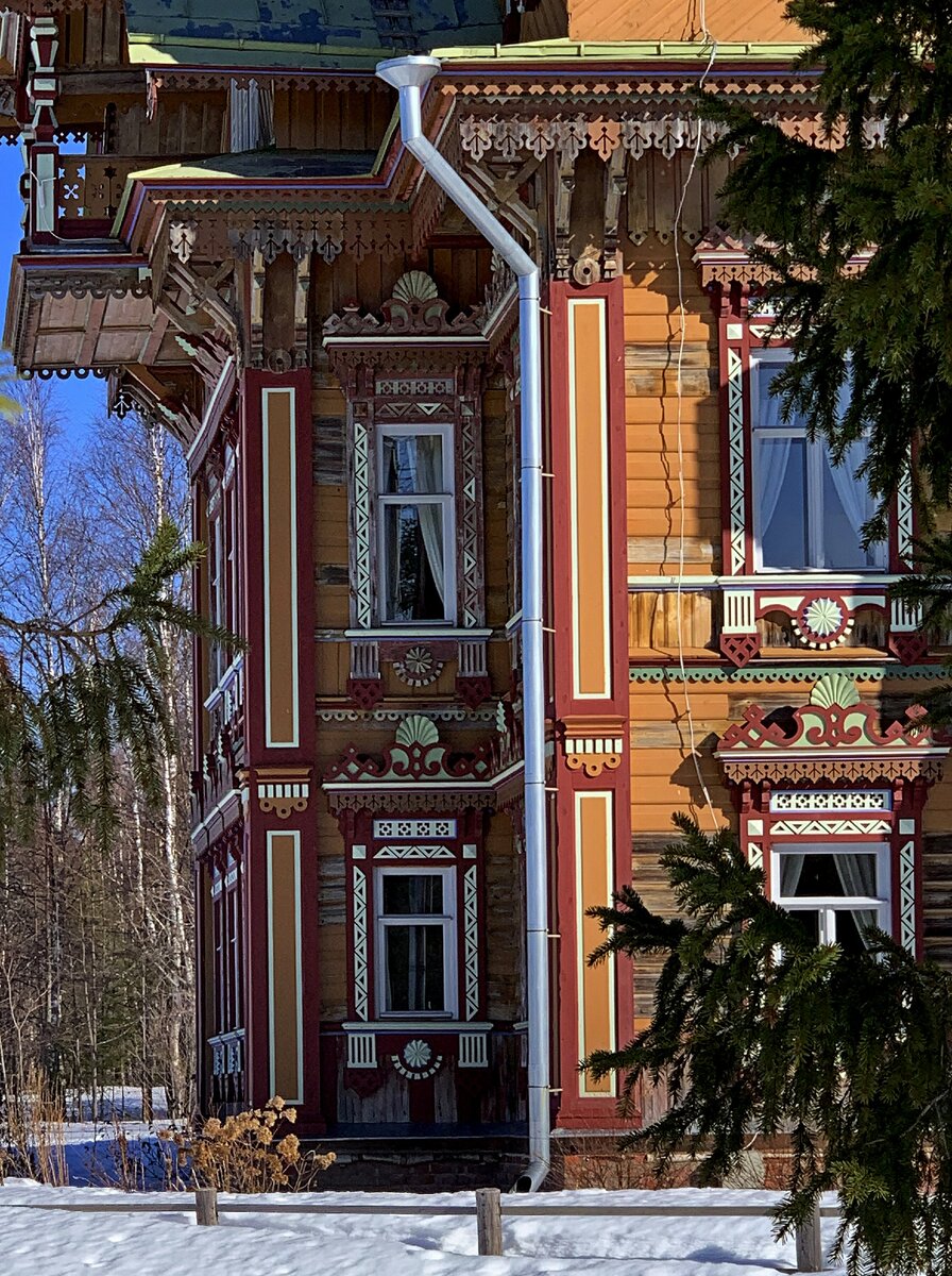 И у чёрта на куличках можно иметь успех! Лесной терем в Асташово.