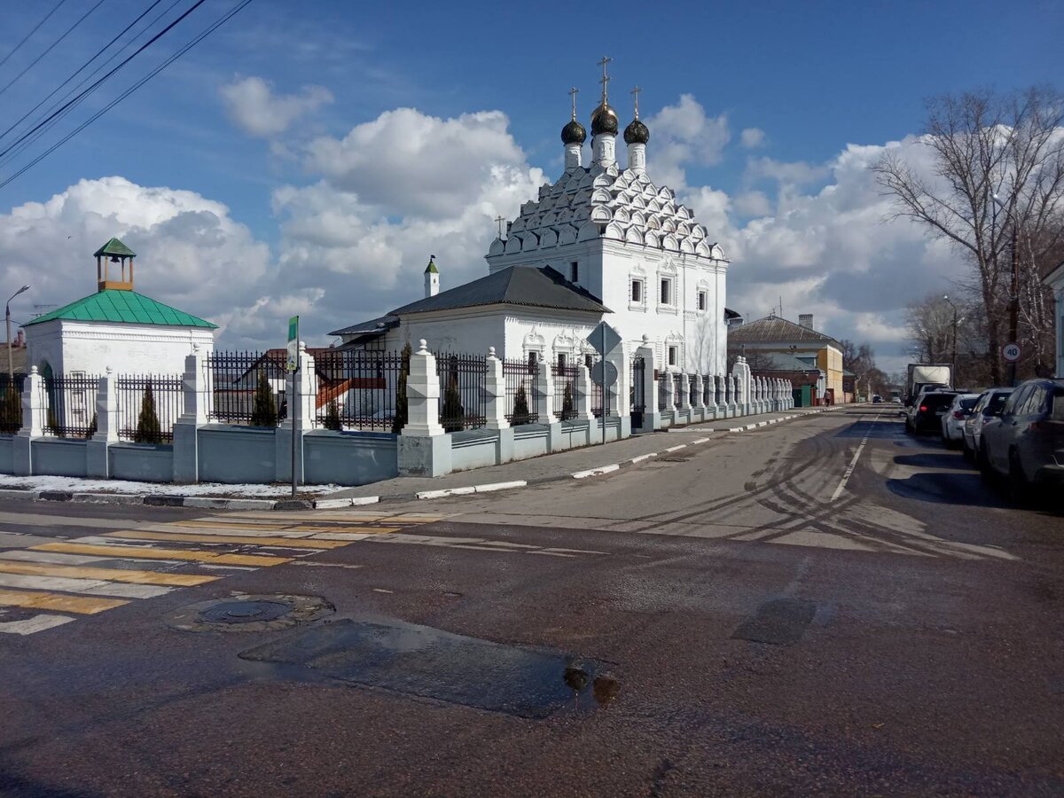 Старообрядческая церковь Храм Николы-на-Посаде или «коломенская жар-птица».