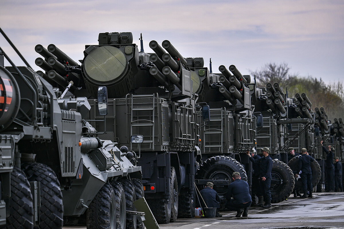 Стандартная подготовка военной техники к смотру