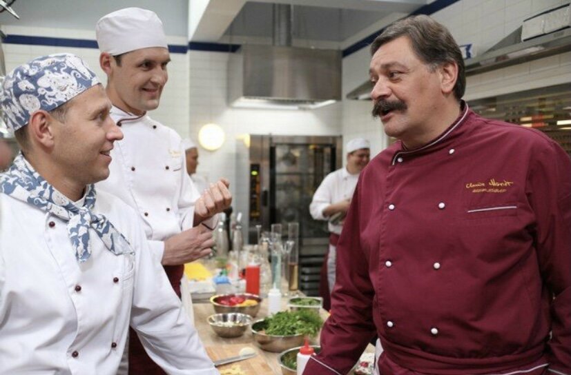 Кадры из сериала «Кухня»