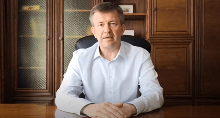 Виктор Комаров Беларусь Политика Бывший посол Беларуси в Словакии Игорь Лещеня, задержанный на минувшей неделе, признан политзаключенным.