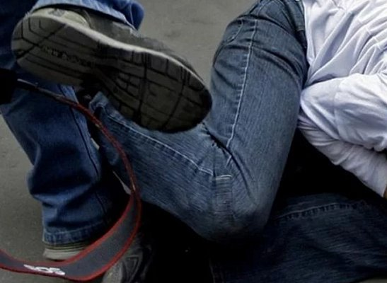 Парень не смог защитить себя, потому что совершенно не ожидал нападения отчима.