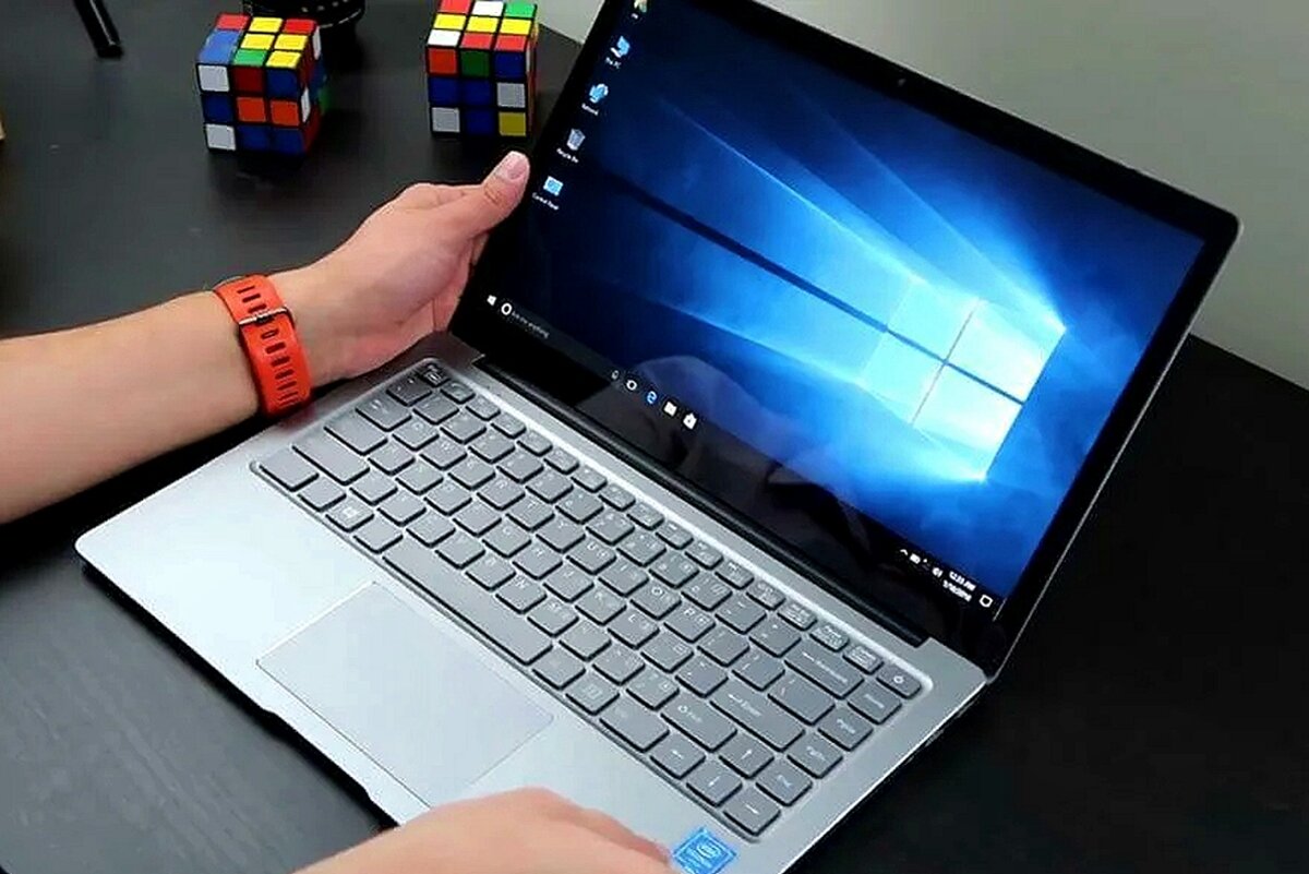 ультрабук dell xps 13. ультрабук windows 10. ноутбук asus zenbook 13 ux333fn-a3142t. Hp spectre 360 i7. 6.