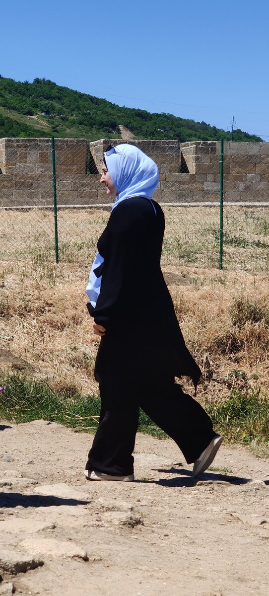 Модные и современные девушки 