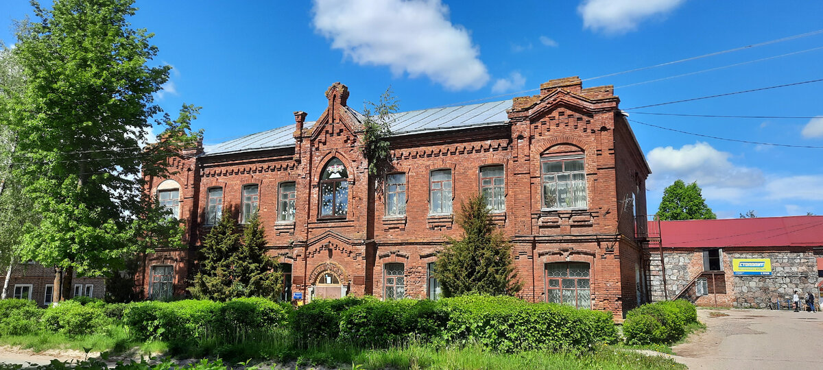 Районная библиотека на ул.Комсомольская, д. 16 (Фото Михаила Трубнякова)