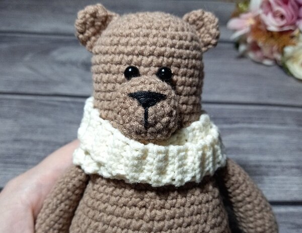 Мишка крючком 