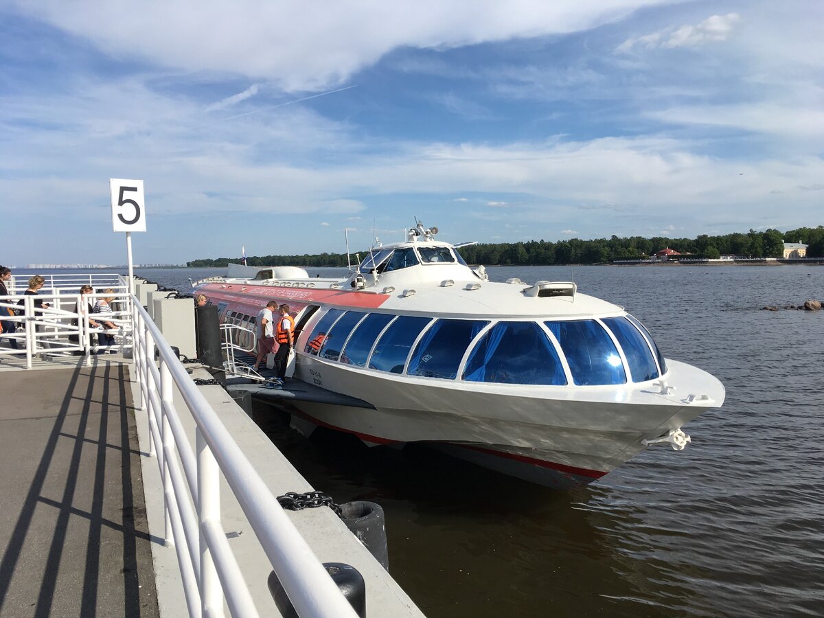 Теплоход Метеор