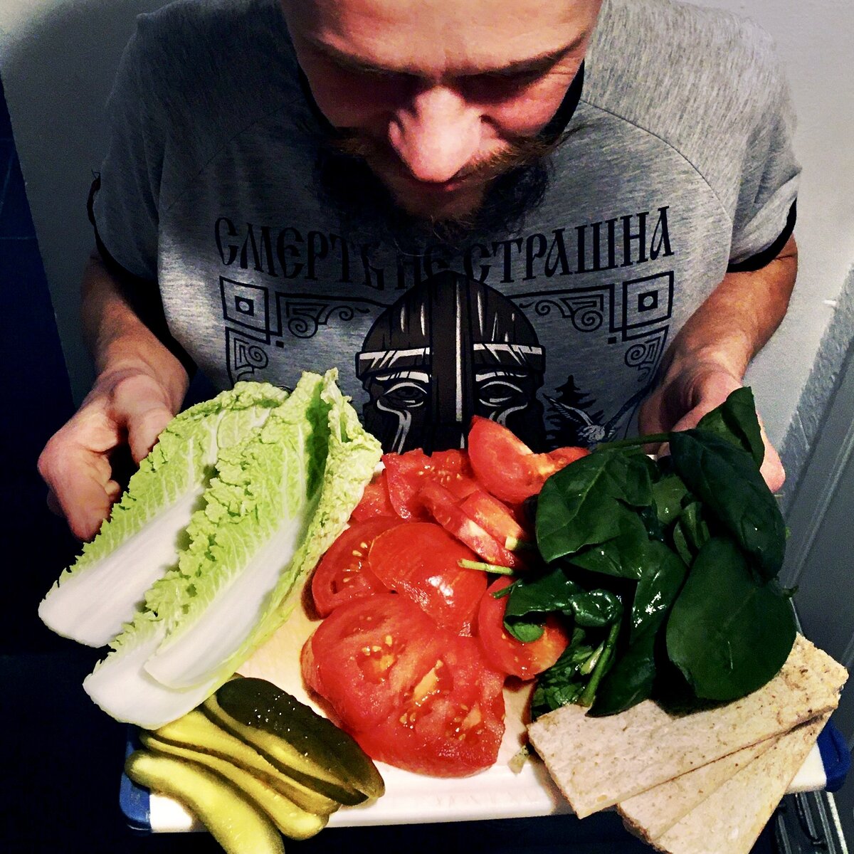 Огурец, помидор, шпинат, капуста.