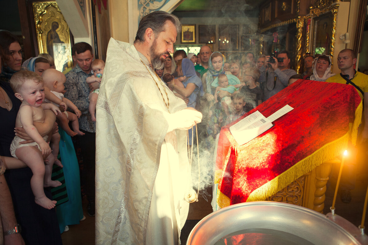Памятка для крёстных родителей и готовящихся ко крещению в Православной Церкви