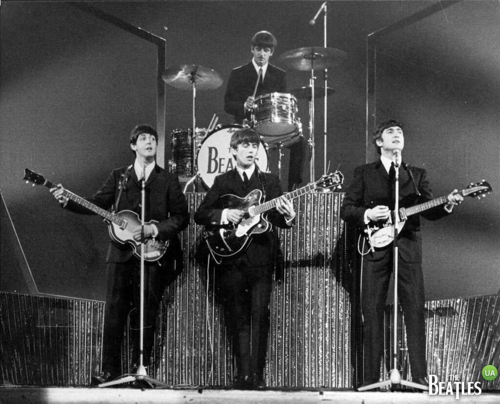 Группа the beatles 60х. Beatles rain. The beatles with the beatles обложка. Хоп эй хоп песня битлз слушать. Битлз хоп хей хоп.