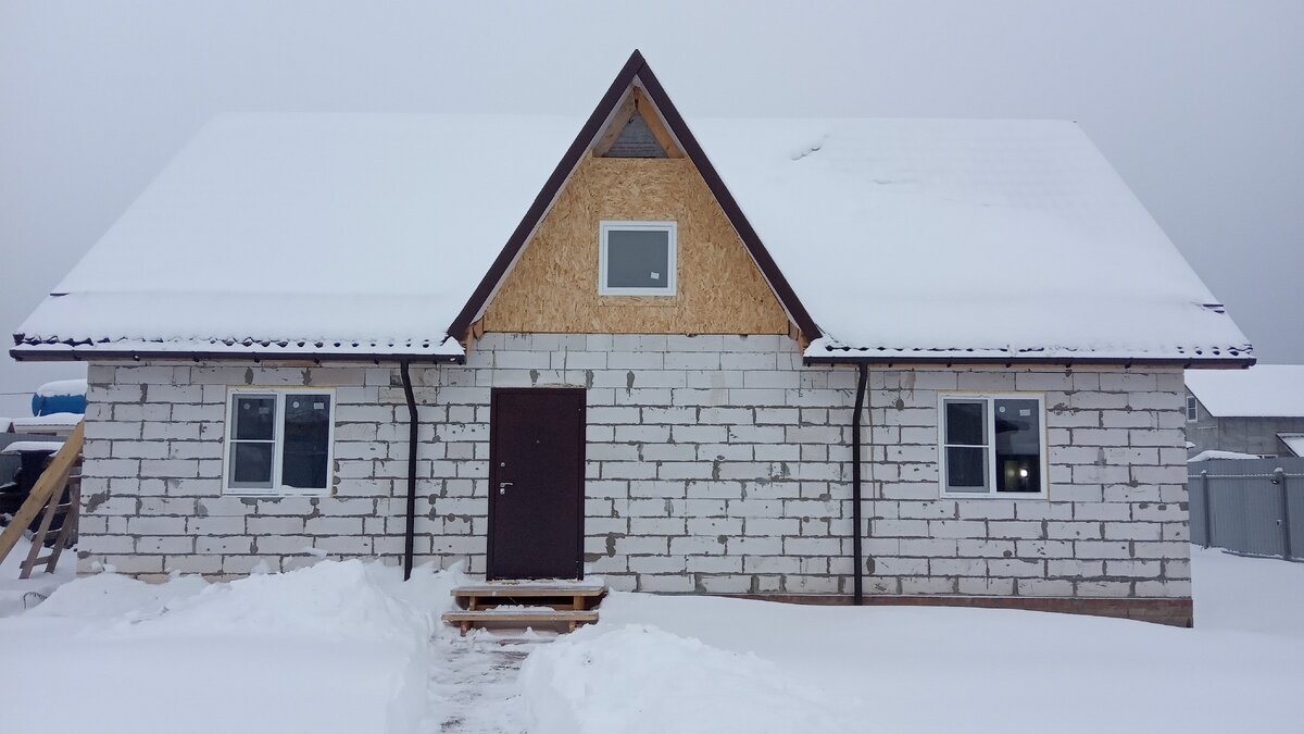 Снегозащита под снегом.