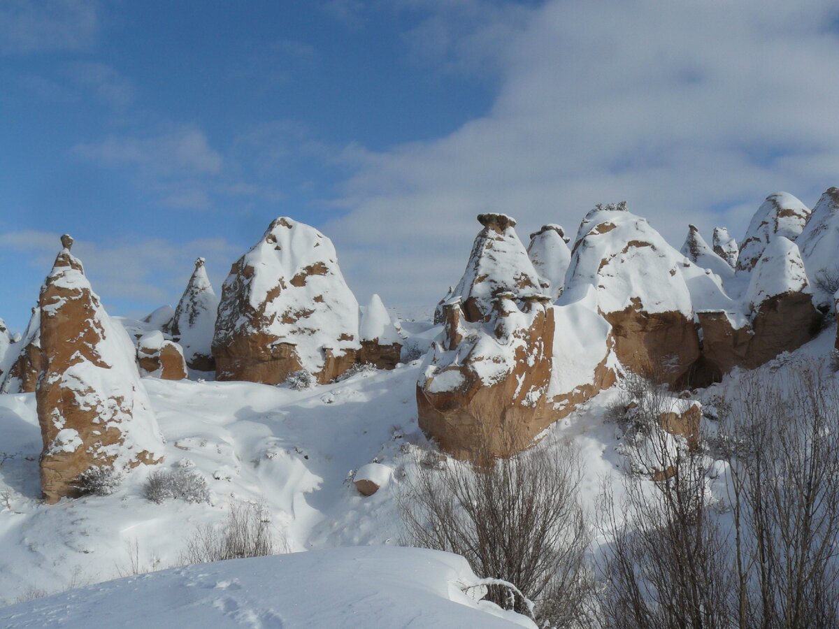 Туристов возят только в некоторые места, на осмотр всего, что здесь есть, особенно под землей, не хватит жизни
