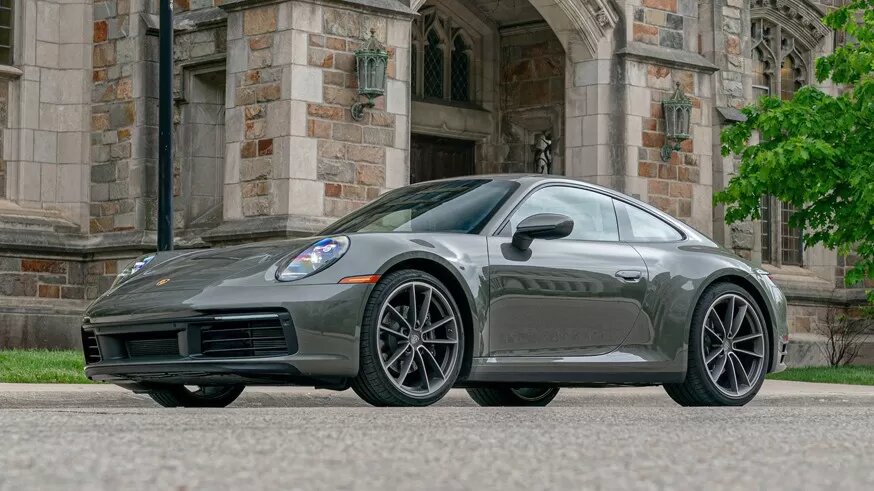 Porsche 911 Carrera 4