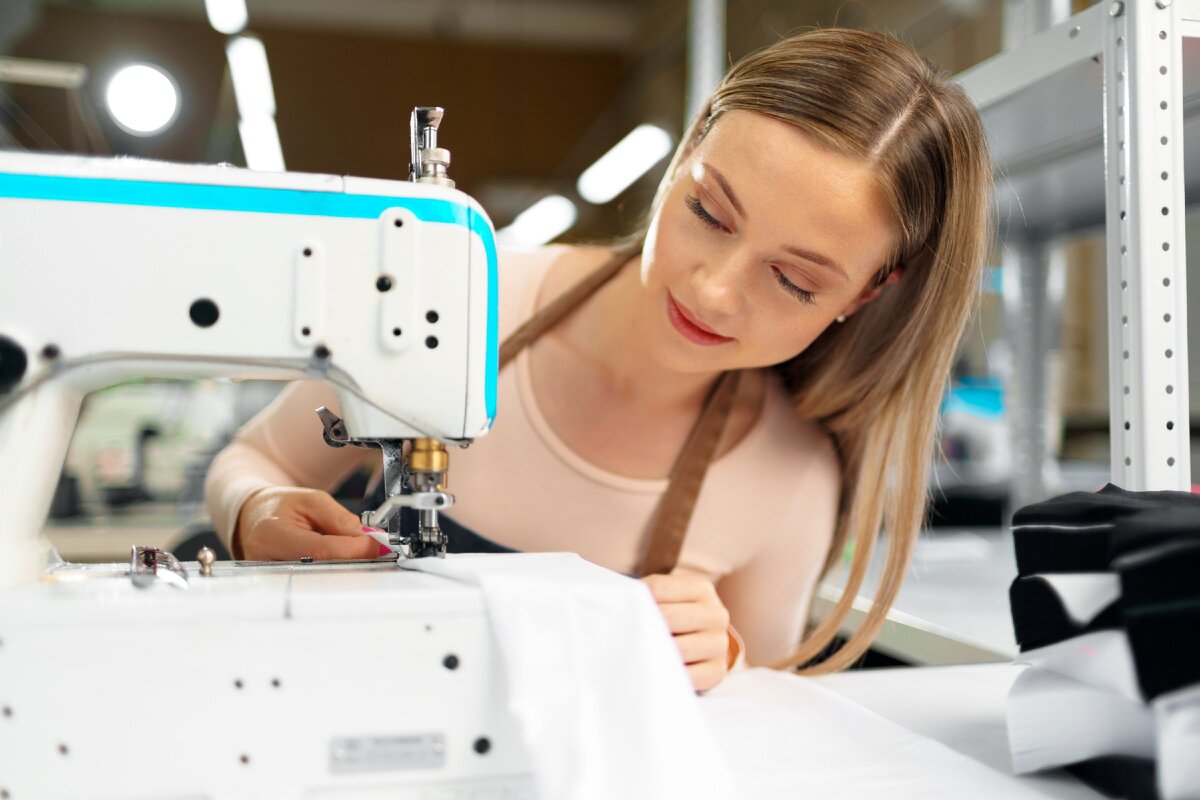 Производство полотенец на швейной фабрике: технологии обработки и пошива